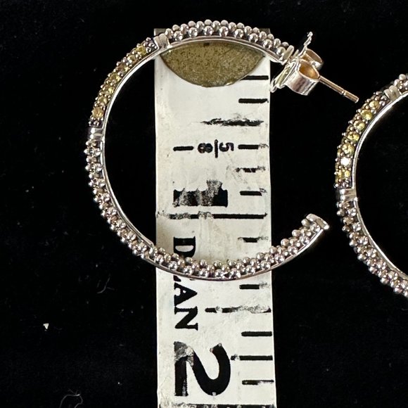 Lagos Caviar Hoop Earrings - Picture 11 of 15